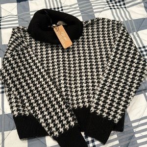 Houndstooth sweater
